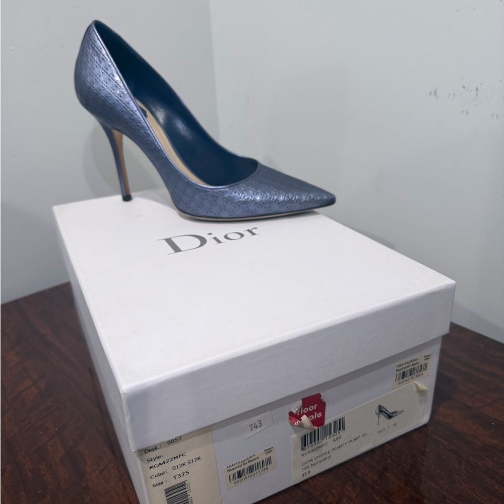 CHRISTIAN DIOR SHOES 7.5